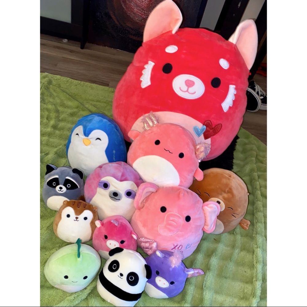🥰Lot of 11 Squishmallows🥰